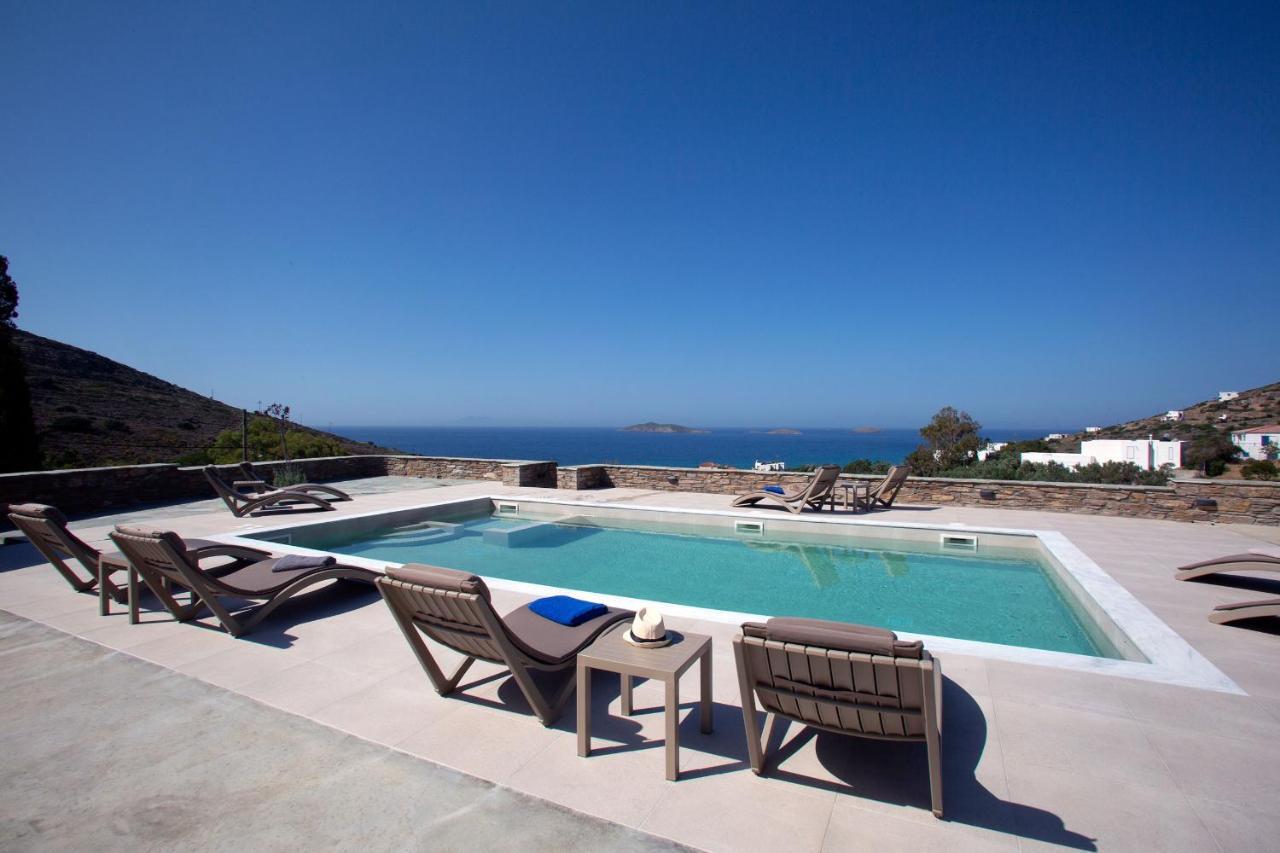 Elia Privileged Suites Andros Ανδροσ Exterior photo