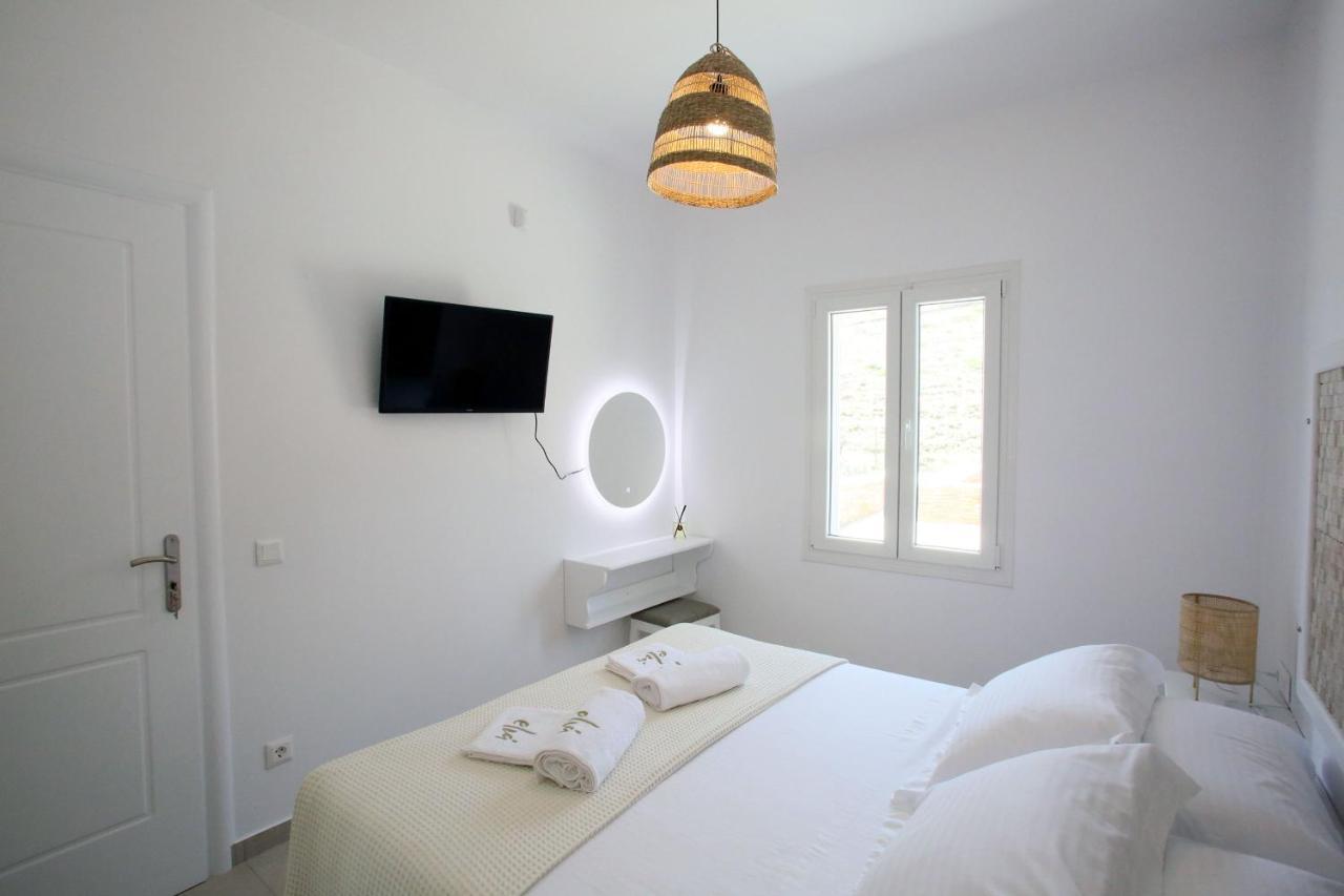 Elia Privileged Suites Andros Ανδροσ Exterior photo